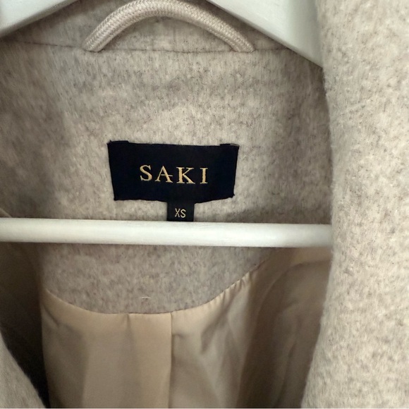 Beige coat oversized - Picture 4 of 7